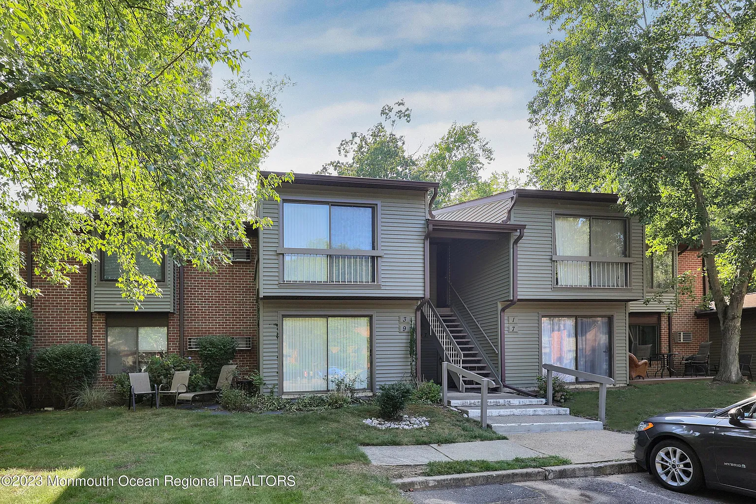 3 Medford Court photo 1