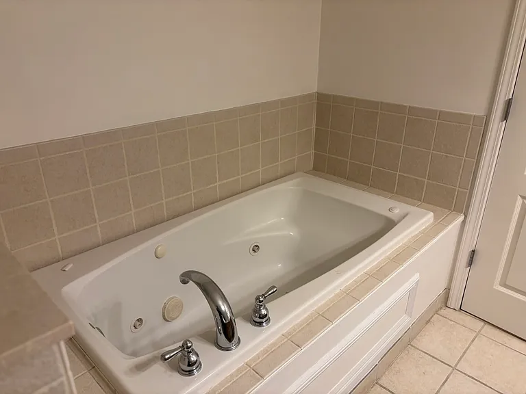44700 Heather Ln #19 — Photo 17