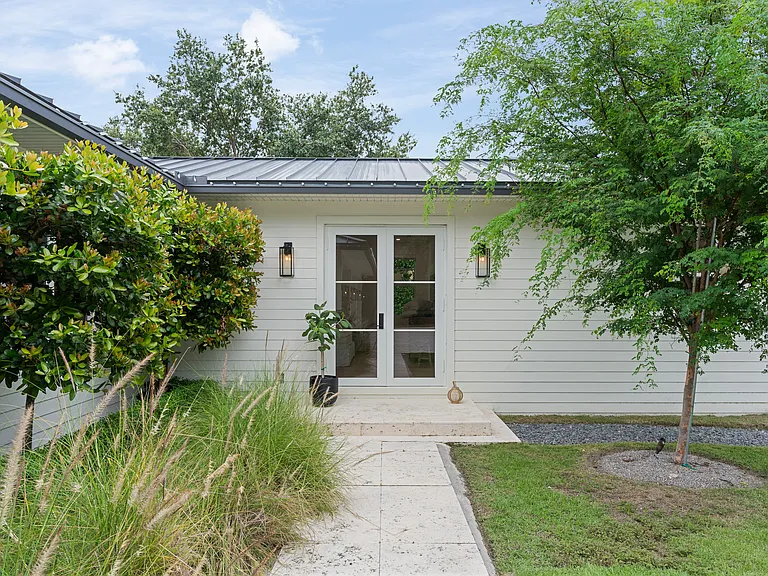 9301 SW 93rd Ave — Photo 45