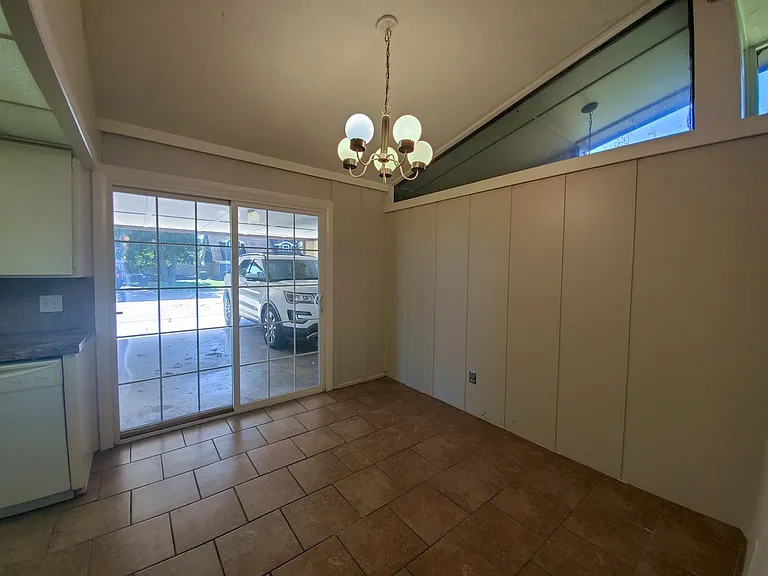 32 Cheyenne Dr — Photo 5