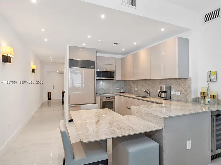 6799 Collins Ave #501 — Photo 6