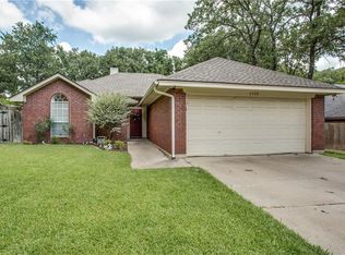 2409 Oak Park Dr, Denton, TX 76209