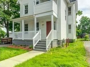 292 Walnut St, Springfield, MA 01105