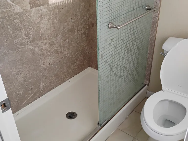 411 Amber Ave — Photo 30