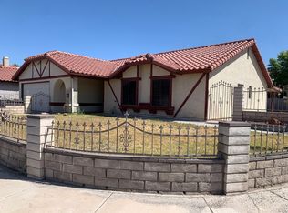 716 Round Table Dr, Las Vegas, NV 89110