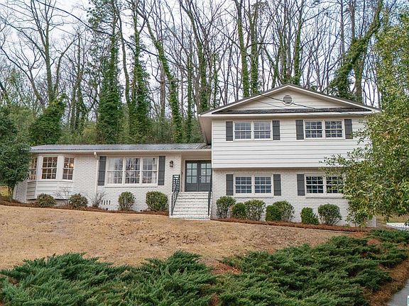 4th image of 1616 Moss Rock Rd