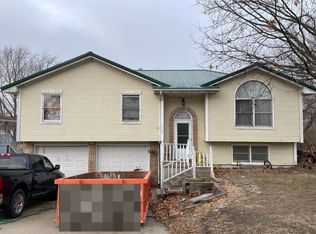 1209 N Doniphan St, Lawson, MO 64062