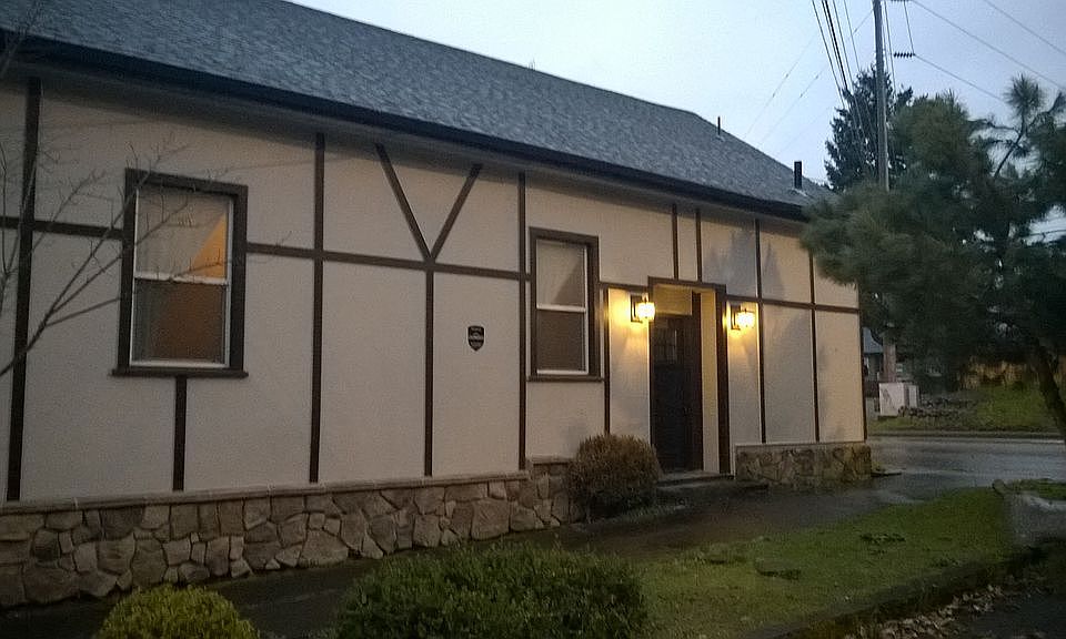 1st image of 517 E Fourth Plain Blvd