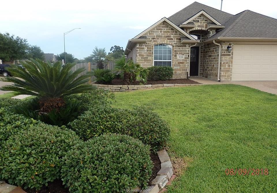 1st image of 938 Crystal Dove Ave