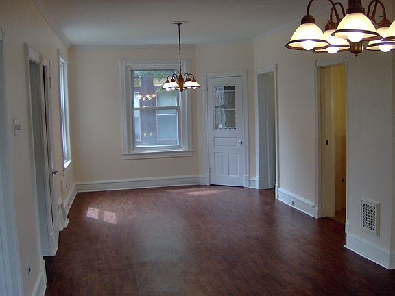 4th image of 43 W La Crosse Ave