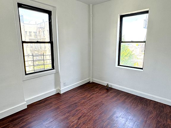 5th image of 21-16 33rd St #4A