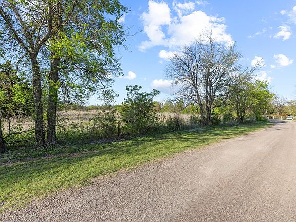 3rd image of Kennedy Rd