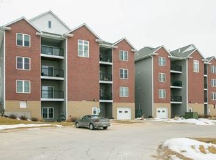 1092 Walnut Ave UNIT 106, Riverside, IA 52327