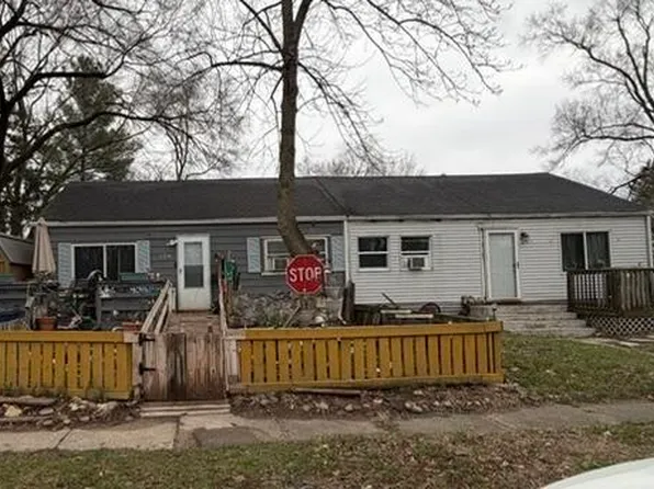 259 Ivanhoe Rd, Kingsford Heights, IN 46346