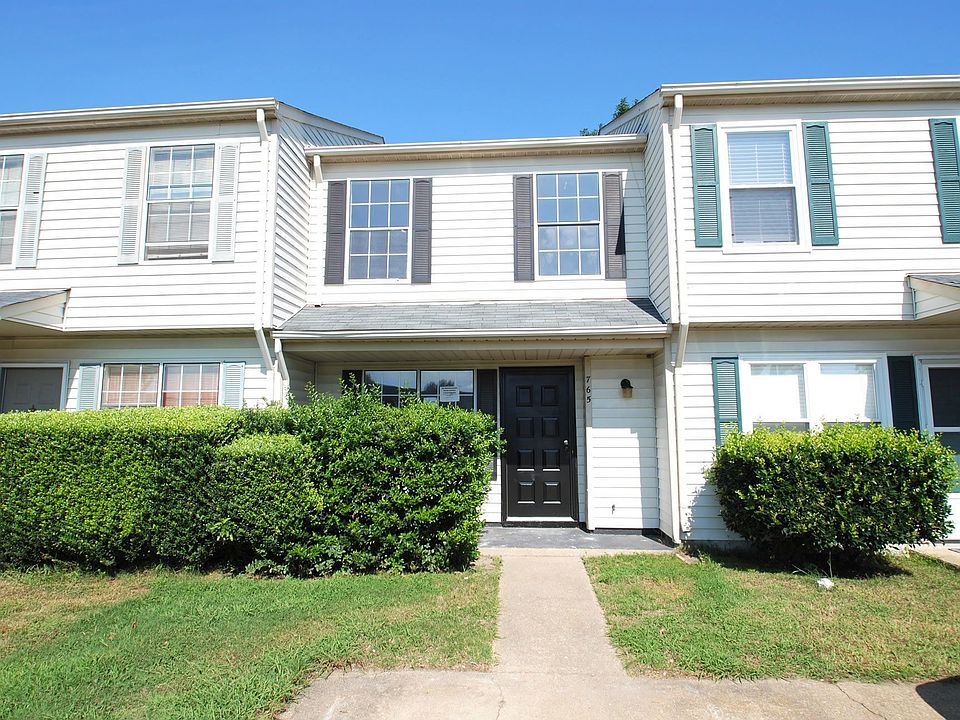 1st image of 765 Hampshire Ln
