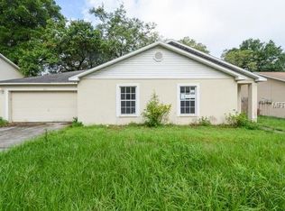 8521 Queen Brooks Ct, Temple Terrace, FL 33637
