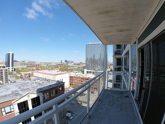 5th image of 757 N Orleans St #1211