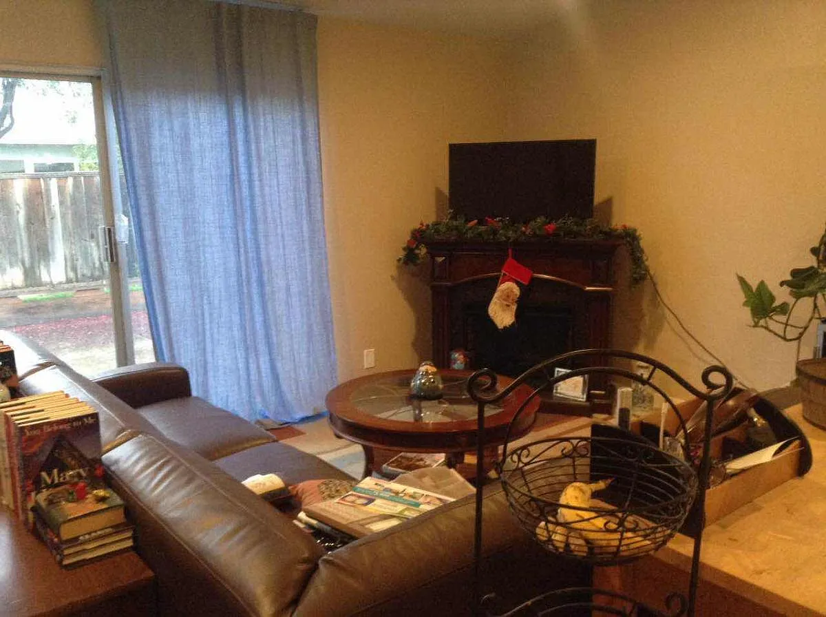 1 bed, 140 sqft, $900 — Photo 3