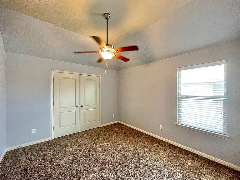 3607 Rusack Dr — Photo 24