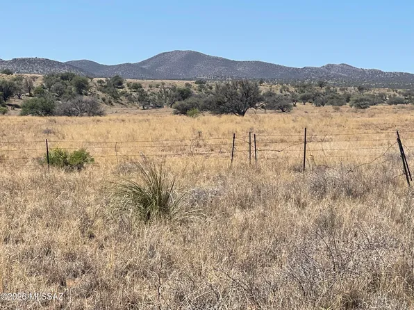 Hillcrest Dr #11, Elgin, AZ 85611