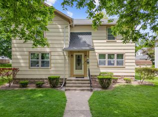 88 S Manning St, Hillsdale, MI 49242