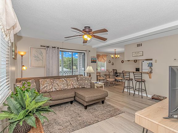 4th image of 10168 Beach Dr. #4301