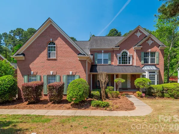 124 Whiterock Dr #58, Mount Holly, NC 28120