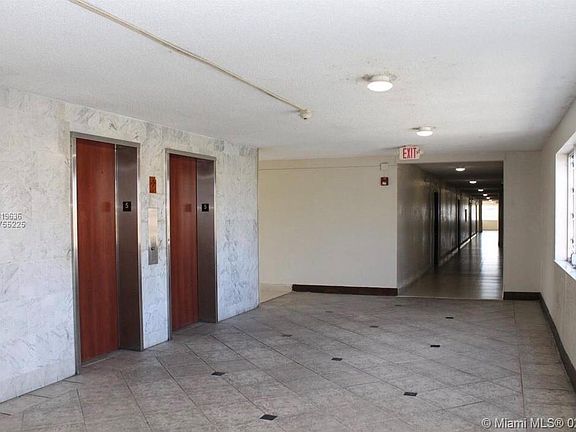 2nd image of 6950 Miami Gardens Dr APT 2-508