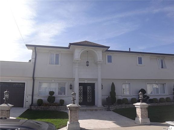 2nd image of 162-28 90th St
