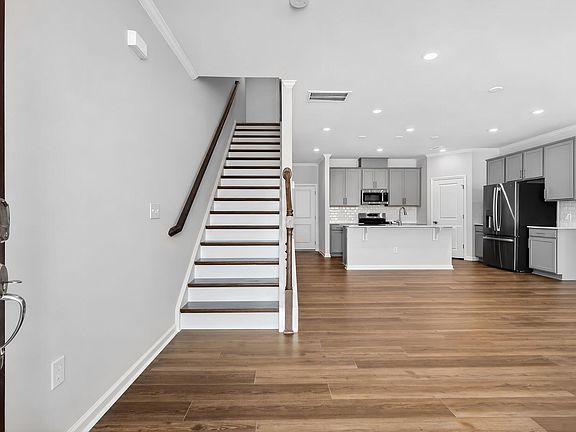 3rd image of 324 Marmalade Sky Ln