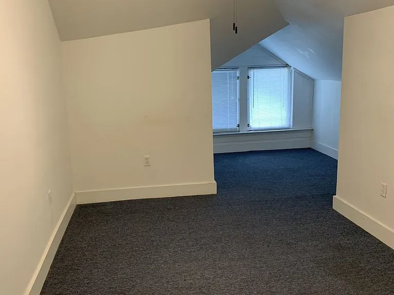 1636 Peniston St #B — Photo 9