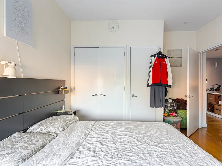 111 Monroe St #2D — Photo 10