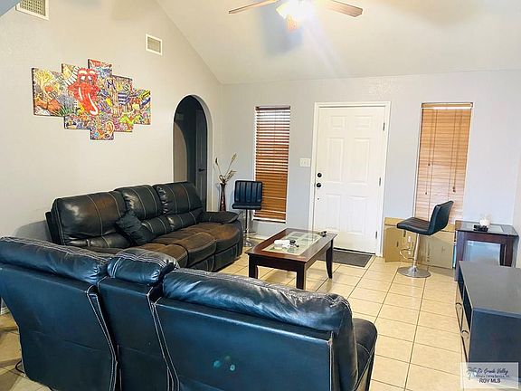4th image of 2463 Segovia St
