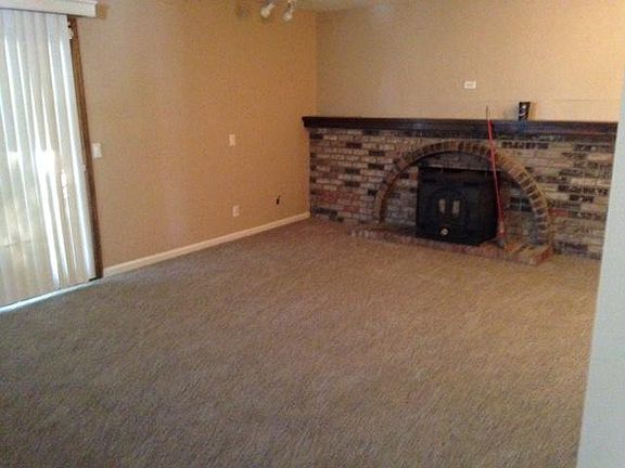 4th image of 7175 Yorktown Dr
