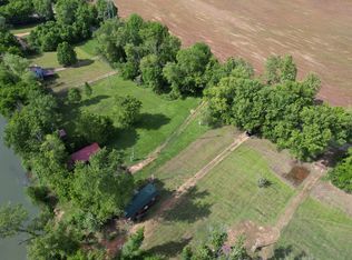 134 Russell Creek Rd, Lobelville, TN 37097