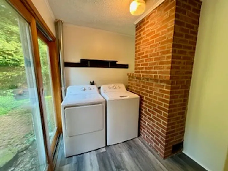 604 Huckleberry Hill Rd — Photo 17