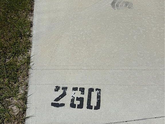 2nd image of 260 Horizon RD