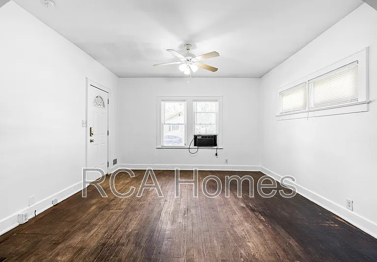 1619 E Tabor St — Photo 4
