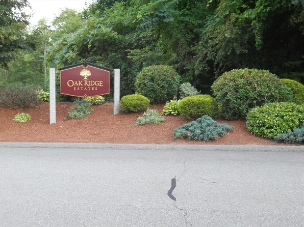 5 Virginia Dr #5B, Rochdale, MA 01542