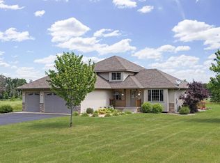7146 330th Trl, Stacy, MN 55079