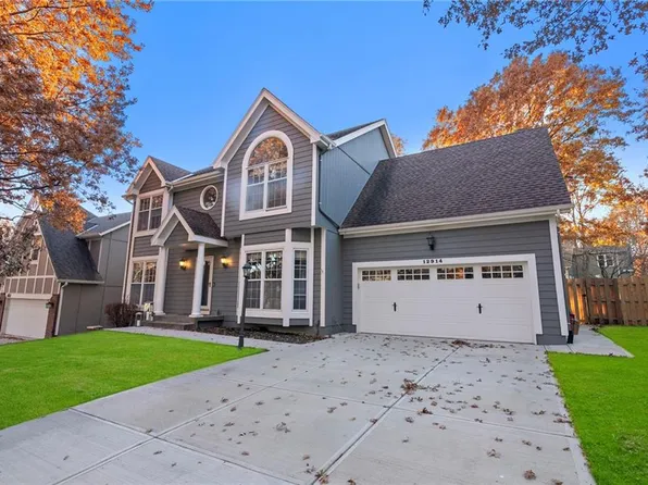 12914 Connell St, Overland Park, KS 66213