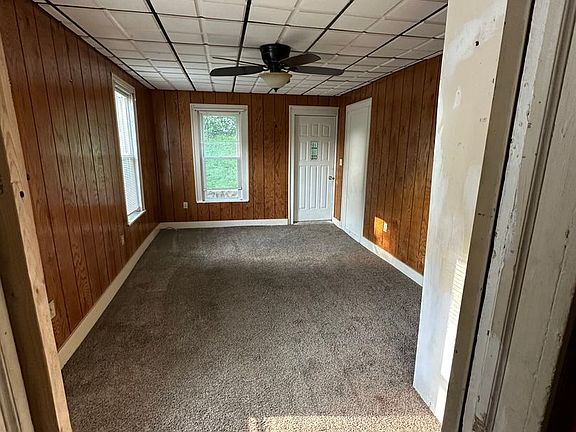 4th image of 330 Deersville Ave