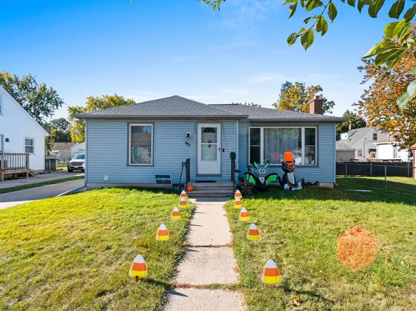 907 Roscoe St, Green Bay, WI 54304