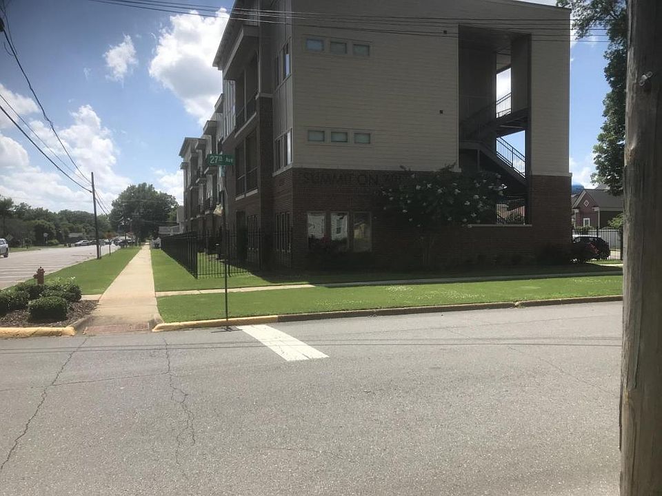 1st image of 2708 7th Ave
