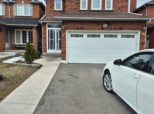 28 Pennsylvania Ave #BASEMENT, Brampton, ON L6Y4N7