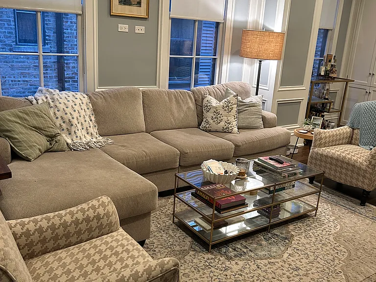 334 W Menomonee St #203 — Photo 3