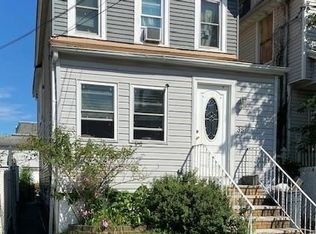 35 Union Ave, Staten Island, NY