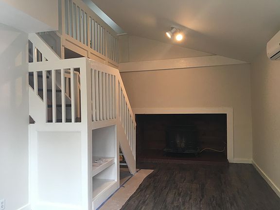 2nd image of 2220 Woodhead St APT C