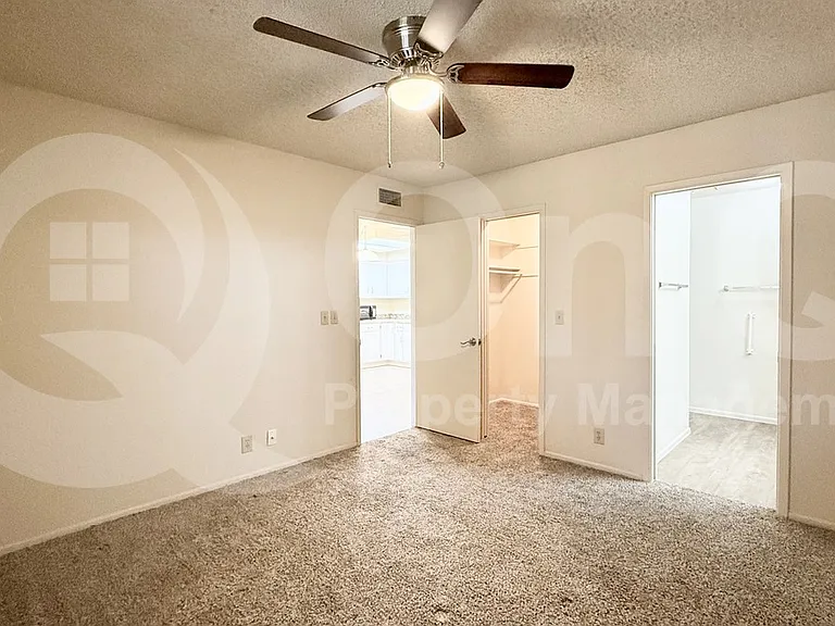 520 S Greenfield Rd #26 — Photo 6