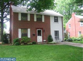 136 Barrie Rd, Ardmore, PA 19003